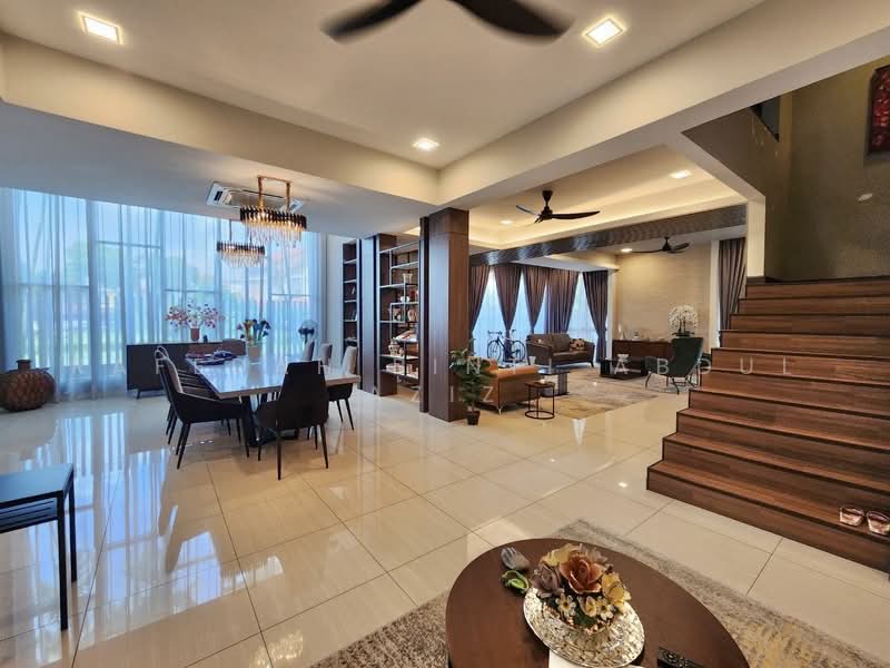 2.5-storey Terraced House for Sale in Bukit Jelutong (Shah Alam) - Rafedah Binti Abdul Aziz - Living Room - PropertyGuru.com.my