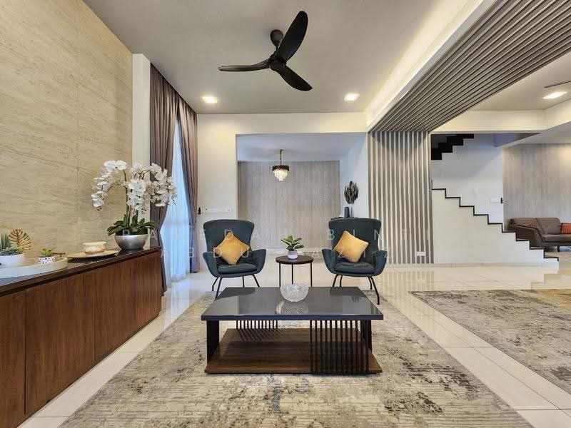 2.5-storey Terraced House for Sale in Bukit Jelutong (Shah Alam) - Rafedah Binti Abdul Aziz - Living Room - PropertyGuru.com.my