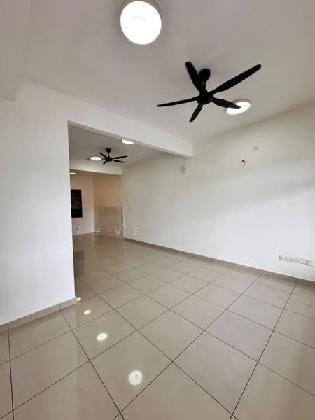 Rumah Teres 2-Tingkat untuk Dijual di Taman Mutiara Rini (Skudai) - Eve Hui - Living Room - PropertyGuru.com.my