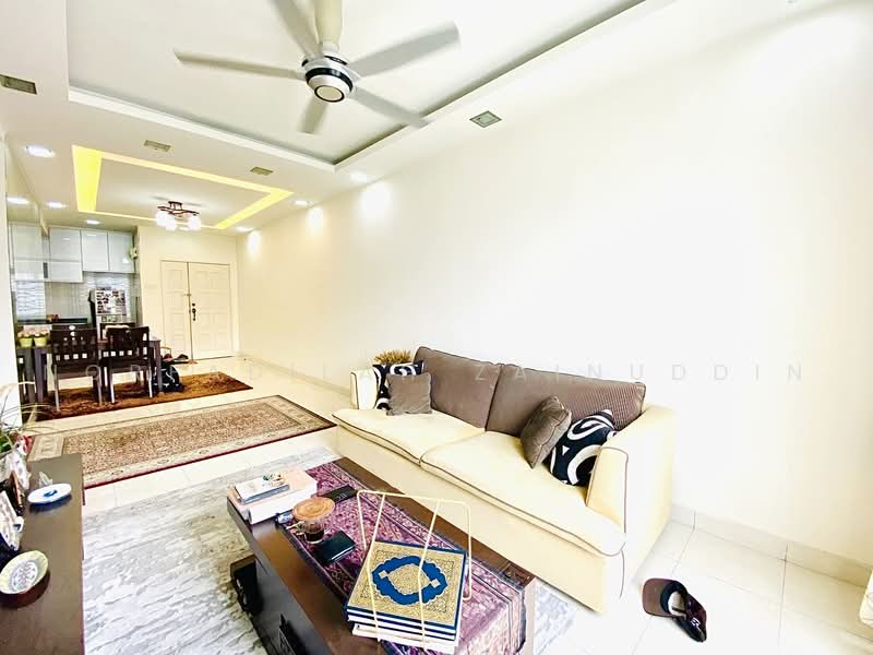 Condominium for Sale at Banjaria Court - NORFADILAH ZAINUDDIN - Living Room - PropertyGuru.com.my