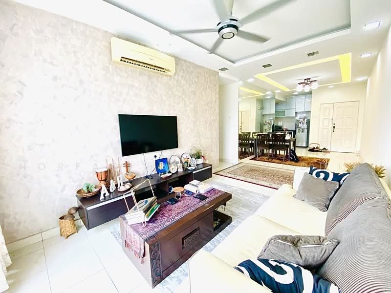 Condominium for Sale at Banjaria Court - NORFADILAH ZAINUDDIN - Living Room - PropertyGuru.com.my