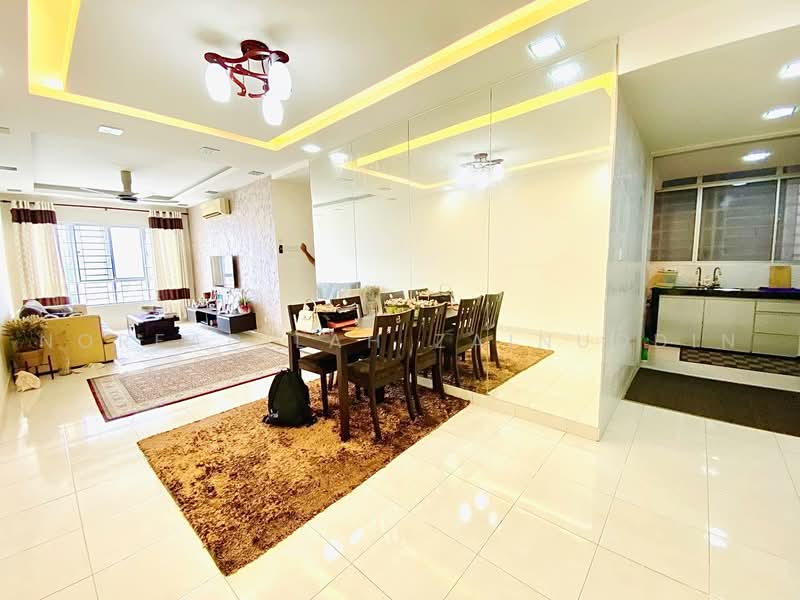Condominium for Sale at Banjaria Court - NORFADILAH ZAINUDDIN - Living Room - PropertyGuru.com.my