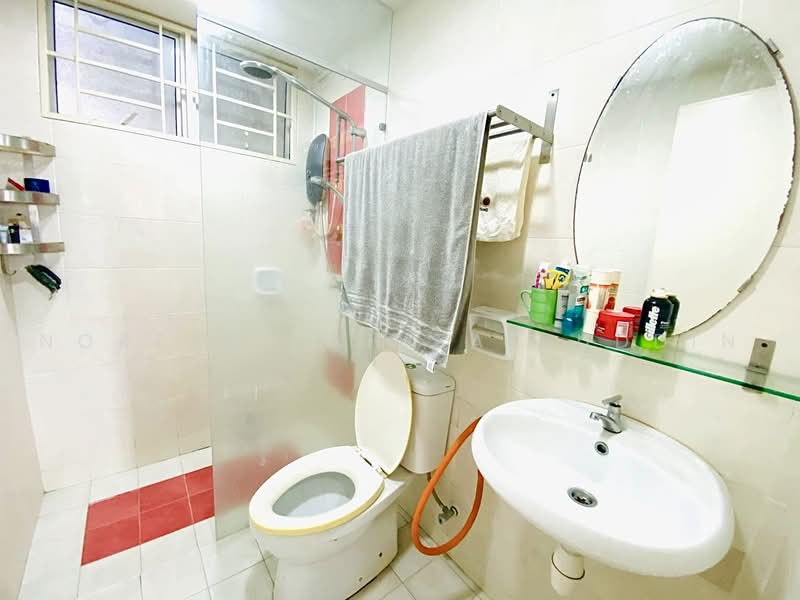 Condominium for Sale at Banjaria Court - NORFADILAH ZAINUDDIN - Bathroom - PropertyGuru.com.my