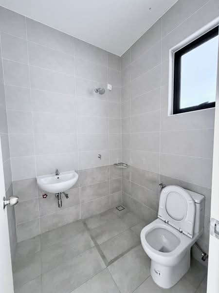 2-storey Terraced House for Sale in Eco Spring (Johor Bahru) - Yik Tat - Bathroom - PropertyGuru.com.my