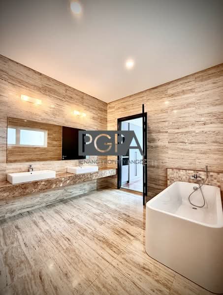 Bungalow House for Sale in Tanjung Bungah (Penang) - Jeanette Hee - Bathroom - PropertyGuru.com.my