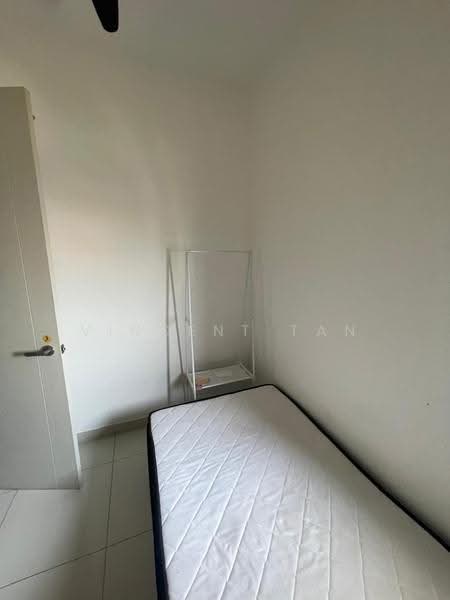 Kondominium untuk Disewa di Far East - Vincent Tan - Bedroom - PropertyGuru.com.my