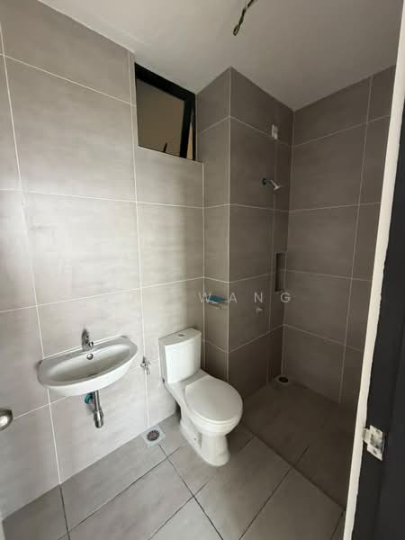 Service Residence for Sale at Space Residency - Jun Wang - Bathroom - PropertyGuru.com.my