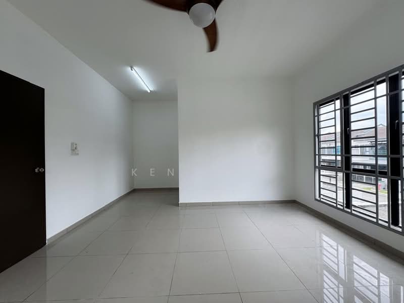 Rumah Teres 2-Tingkat untuk Disewa di Kelapa Sawit (Kulai) - Ken Liew - PropertyGuru.com.my