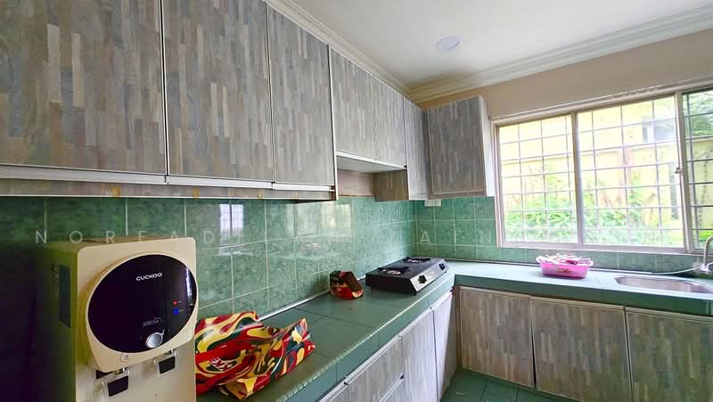 Rumah Teres untuk Dijual di Shah Alam (Selangor) - NORFADILAH ZAINUDDIN - Kitchen - PropertyGuru.com.my