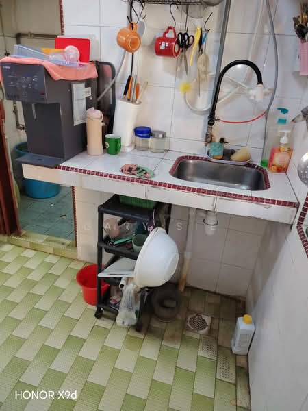 Flat for Sale at Seksyen 2 Wangsa Maju Flat - Gary Sie - Kitchen - PropertyGuru.com.my