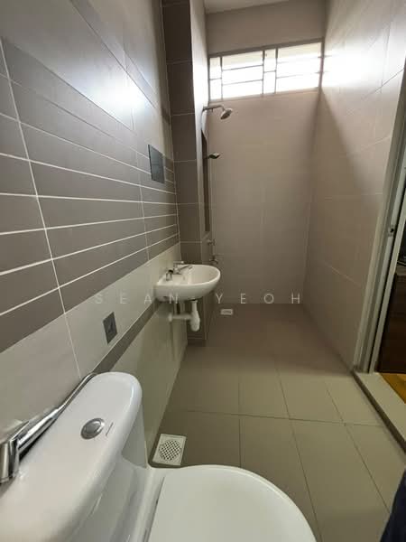 Condominium for Sale at The Seed Taman Sutera Utama - Sean Yeoh - Bathroom - PropertyGuru.com.my