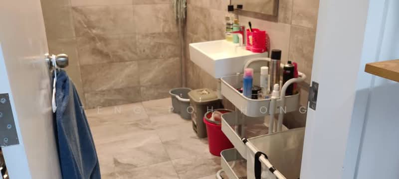 Kediaman Servis untuk Disewa di Equine Residence - Teng Poh Hong - Bathroom - PropertyGuru.com.my