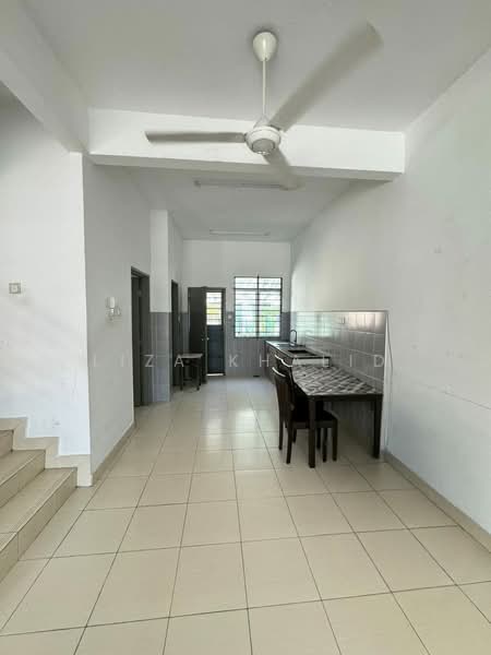 2-storey Terraced House for Sale in Shah Alam (Selangor) - Liza Khalid - PropertyGuru.com.my