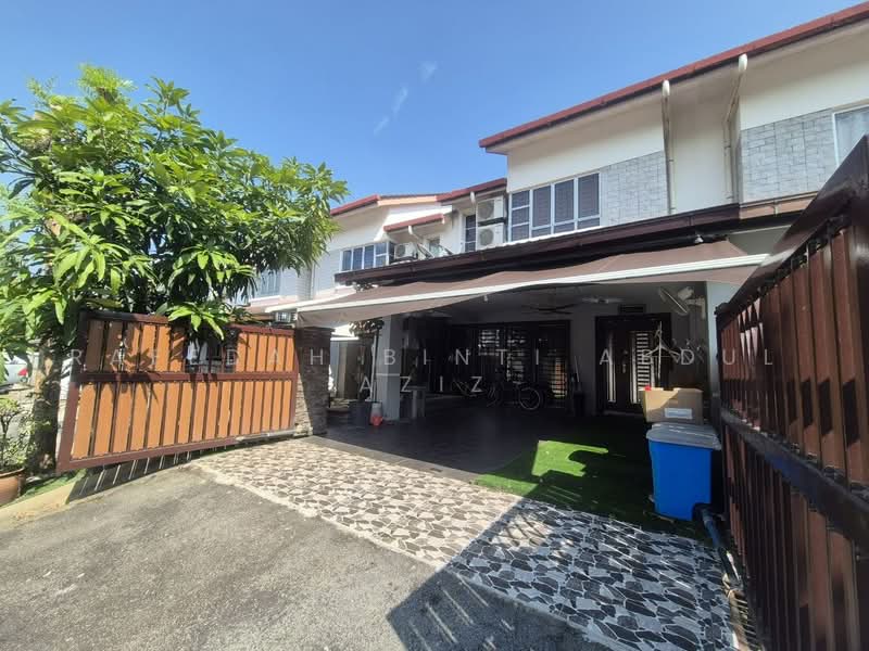 Rumah Teres 2-Tingkat untuk Dijual di Bandar Nusaputra (Puchong) - Rafedah Binti Abdul Aziz - Exterior - PropertyGuru.com.my