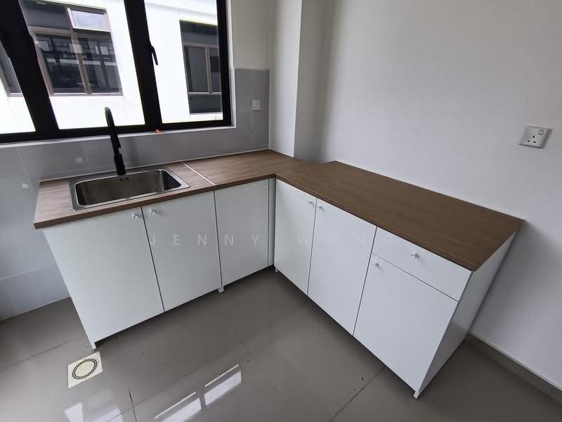 Rumah Bandar untuk Dijual di Eco Grandeur (Puncak Alam) - Jenny Wong - PropertyGuru.com.my