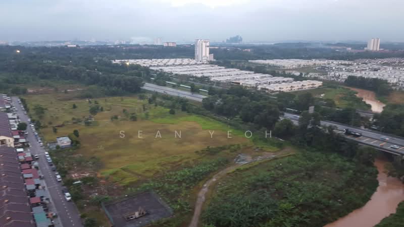 Service Residence for Sale at D'Inspire Residence (Inspira Bestari) - Sean Yeoh - Exterior - PropertyGuru.com.my