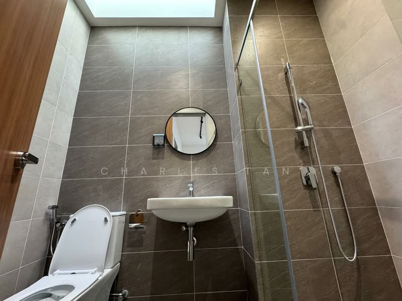Rumah Teres 3-Tingkat untuk Disewa di Taman Puchong Legenda (Puchong) - Charles Tan - Bathroom - PropertyGuru.com.my