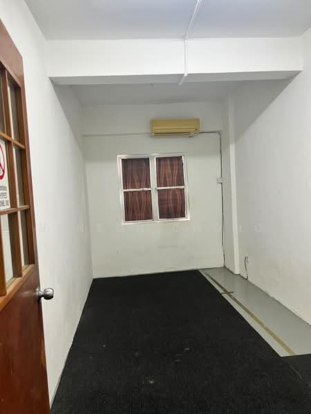 Shop / Office untuk Disewa di Diamond Square (Setapak) - Benson Chong - Interior - PropertyGuru.com.my