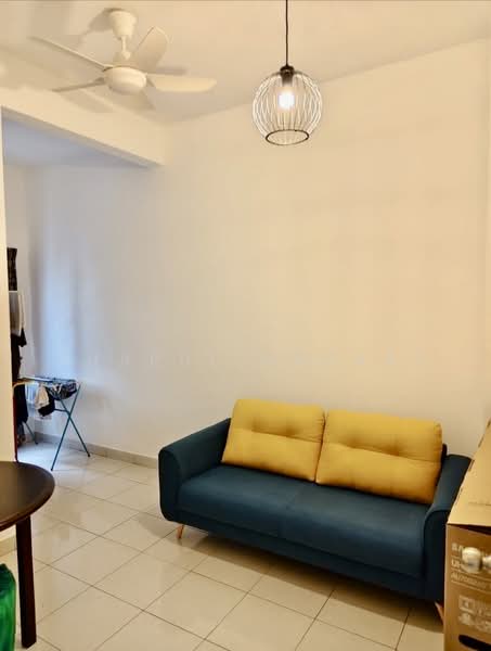 2-storey Terraced House for Sale in Taman Sengkang (Pasir Panjang) - Sharul Ansari - Living Room - PropertyGuru.com.my