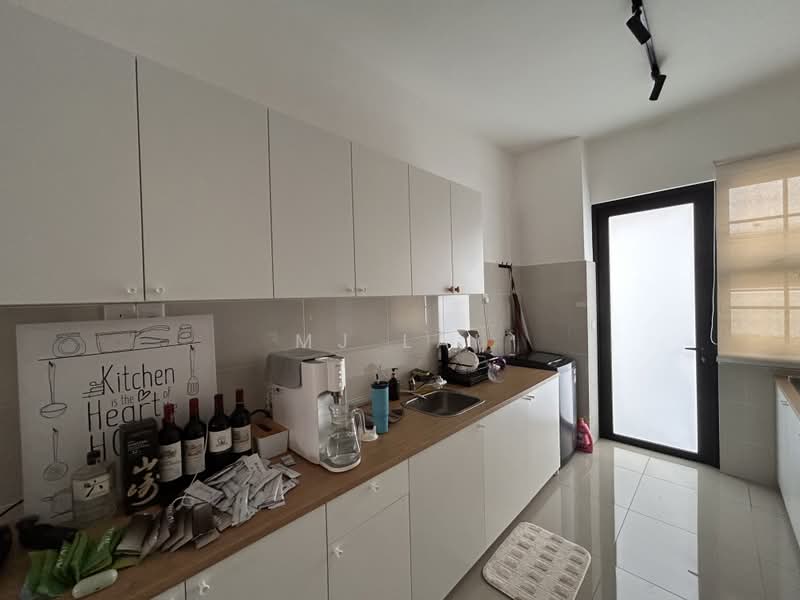 2-storey Terraced House for Sale in Iskandar Puteri (Nusajaya) (Johor) - MJ Lai - Kitchen - PropertyGuru.com.my