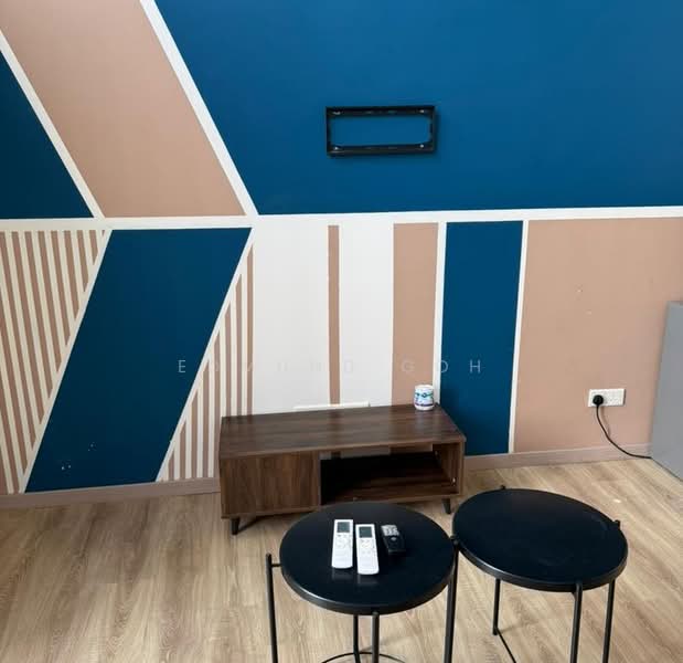Kediaman Servis untuk Disewa di Emporis - Edmund Goh - Living Room - PropertyGuru.com.my