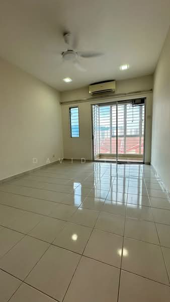 Townhouse for Sale in Taman Amansiara (Rawang) - David Lee - Living Room - PropertyGuru.com.my