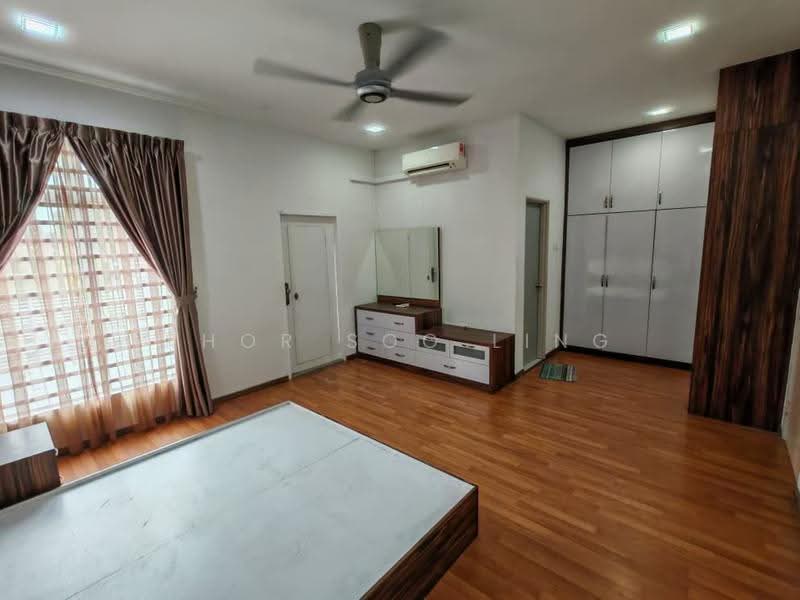 Cluster House for Sale in Taman Kempas Indah (Tebrau) - Khor Soo Ling - Bedroom - PropertyGuru.com.my