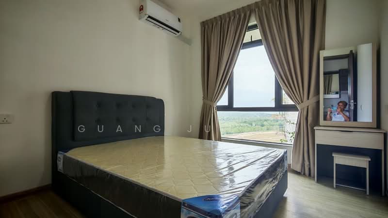 Apartment for Sale at Starview Bay @ Forest City - Guang Jun Loh - Bedroom - PropertyGuru.com.my