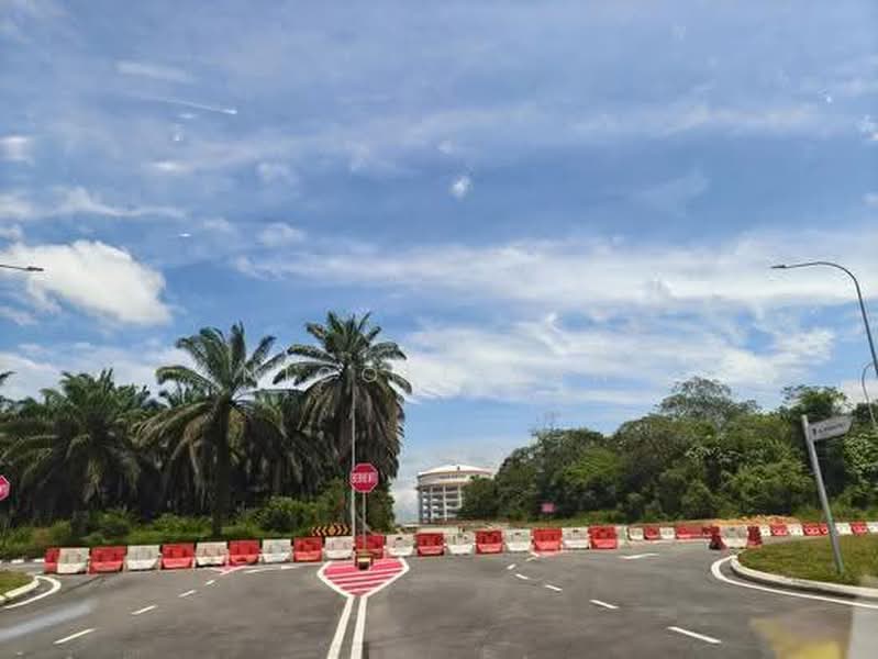 Shop for Rent in Labu (Negeri Sembilan) - Nicole Tan - Exterior - PropertyGuru.com.my