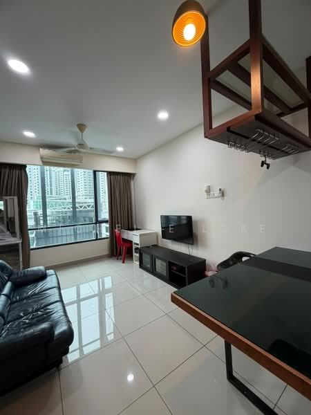Kediaman Servis untuk Disewa di Flexis @ One South - Michelle Loke - Living Room - PropertyGuru.com.my
