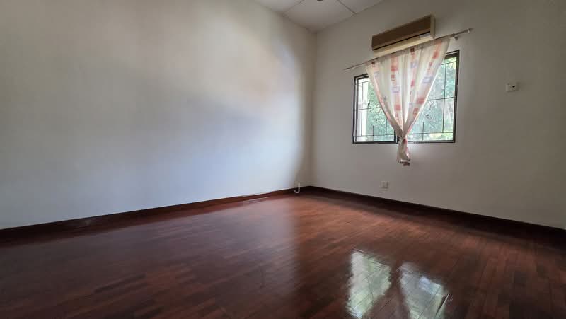 Semi-Detached House for Sale in Kota Kemuning (Shah Alam) - J J - PropertyGuru.com.my