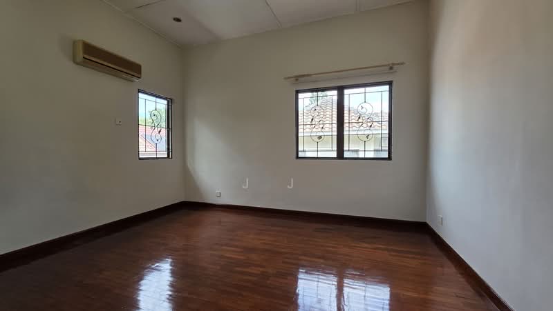 Semi-Detached House for Sale in Kota Kemuning (Shah Alam) - J J - PropertyGuru.com.my