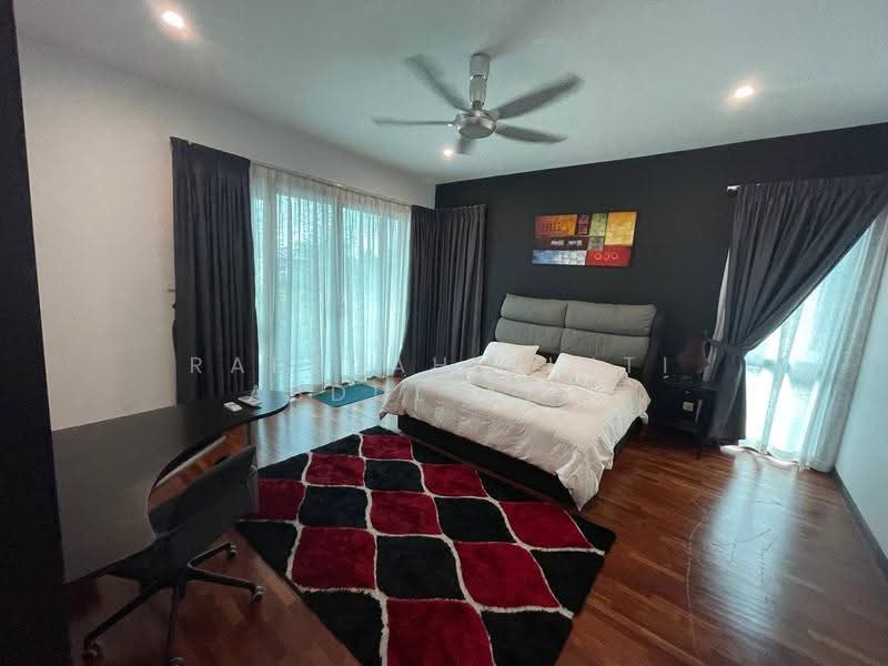 Semi-Detached House for Sale in Lepironia Gardens (Cyberjaya) - Rafedah Binti Abdul Aziz - Bedroom - PropertyGuru.com.my