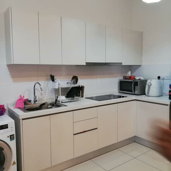 Kediaman Servis untuk Disewa di Cube @ One South - Michelle Loke - Kitchen - PropertyGuru.com.my