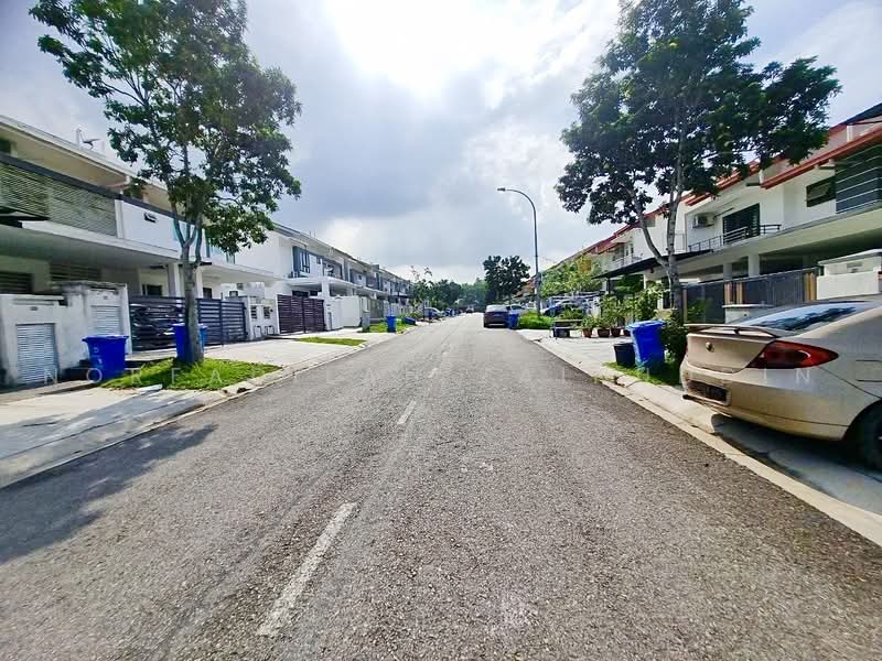 Terraced House for Sale in Aman Putri (Sungai Buloh) - NORFADILAH ZAINUDDIN - Exterior - PropertyGuru.com.my