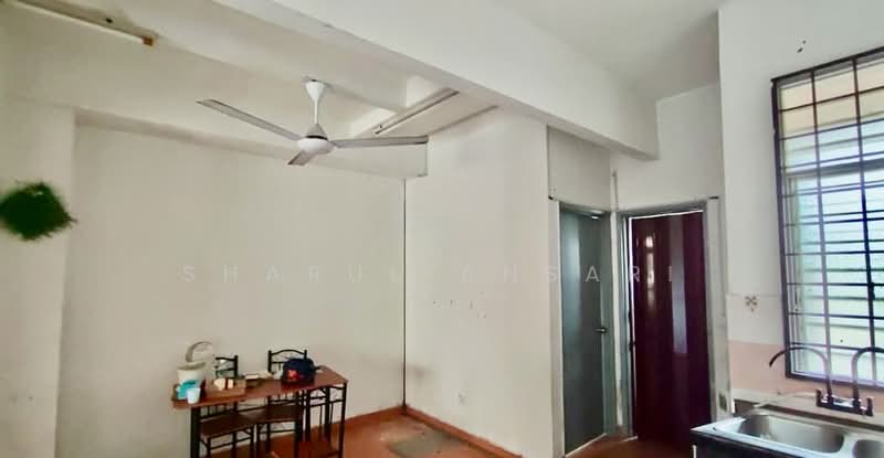 Rumah Teres 2-Tingkat untuk Dijual di Bandar Springhill (Port Dickson) - Sharul Ansari - Kitchen - PropertyGuru.com.my