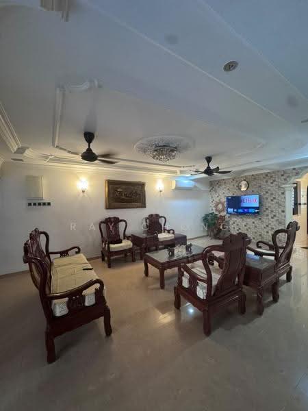 2-storey Terraced House for Sale in Puchong (Selangor) - Ray Chong - Living Room - PropertyGuru.com.my