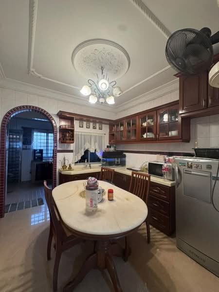 2-storey Terraced House for Sale in Puchong (Selangor) - Ray Chong - Kitchen - PropertyGuru.com.my