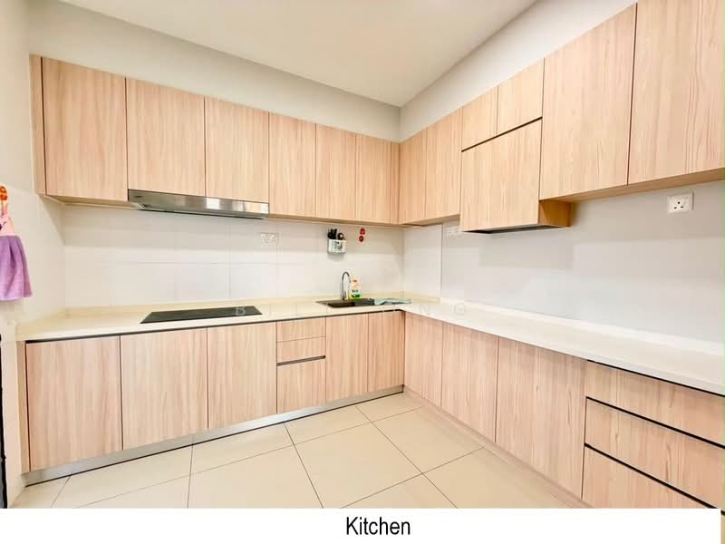 Kediaman Servis untuk Dijual di Veranda Residence - Bill Ong - Kitchen - PropertyGuru.com.my
