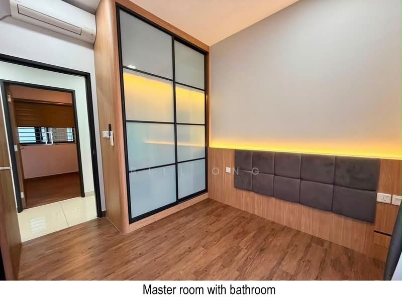 Kediaman Servis untuk Dijual di Veranda Residence - Bill Ong - Master Bedroom - PropertyGuru.com.my