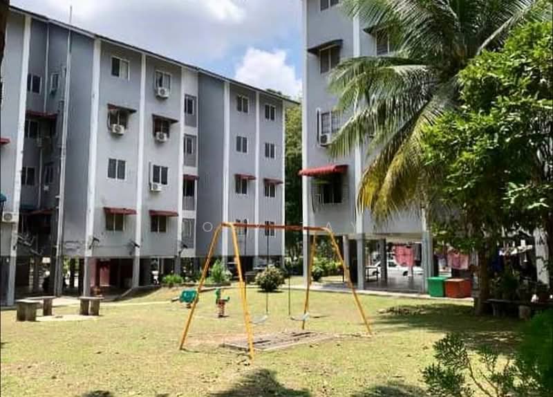 Flat for Sale at Flat Taman Ungku Tun Aminah - Joey Tay - Exterior - PropertyGuru.com.my
