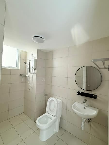 Service Residence for Rent at Vista Tiara (MBW Bay) - Eldwin Soh - Bathroom - PropertyGuru.com.my