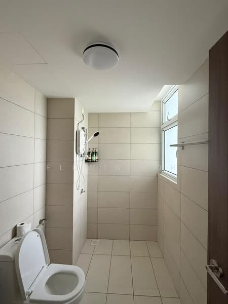 Service Residence for Rent at Vista Tiara (MBW Bay) - Eldwin Soh - Bathroom - PropertyGuru.com.my