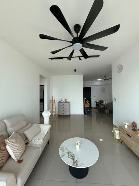 Service Residence for Rent at Vista Tiara (MBW Bay) - Eldwin Soh - Living Room - PropertyGuru.com.my