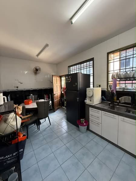 2-storey Terraced House for Sale in Taman Setia Indah (Tebrau) - Joey Tay - Kitchen - PropertyGuru.com.my