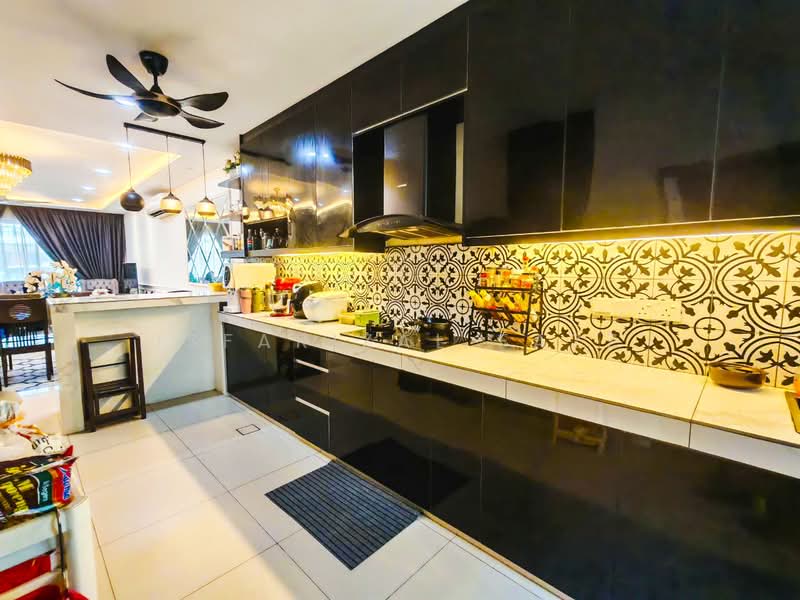 2-storey Terraced House for Sale in Elmina (Shah Alam) - Isfarizal fazz - Kitchen - PropertyGuru.com.my