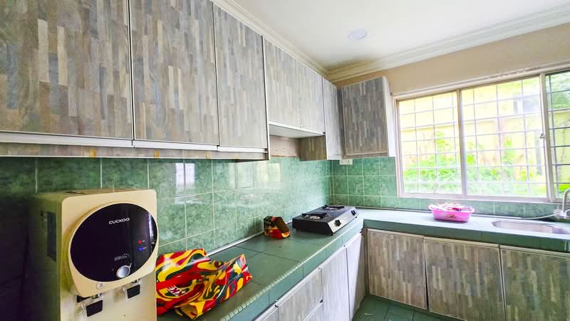 2-storey Terraced House for Sale in Seksyen 13 (Shah Alam) - Isfarizal fazz - Kitchen - PropertyGuru.com.my