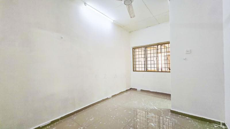 2-storey Terraced House for Sale in Seksyen 13 (Shah Alam) - Isfarizal fazz - Interior - PropertyGuru.com.my