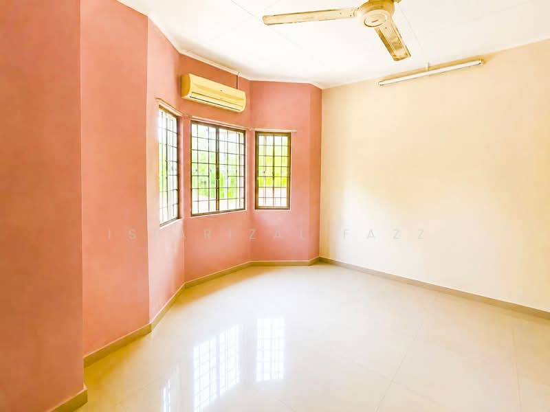 2-storey Terraced House for Sale in Seksyen 13 (Shah Alam) - Isfarizal fazz - Interior - PropertyGuru.com.my