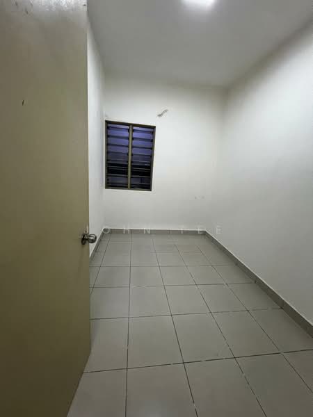 Apartment for Rent at Pangsapuri Akasia (Bandar Botanic) - John Tee - Interior - PropertyGuru.com.my